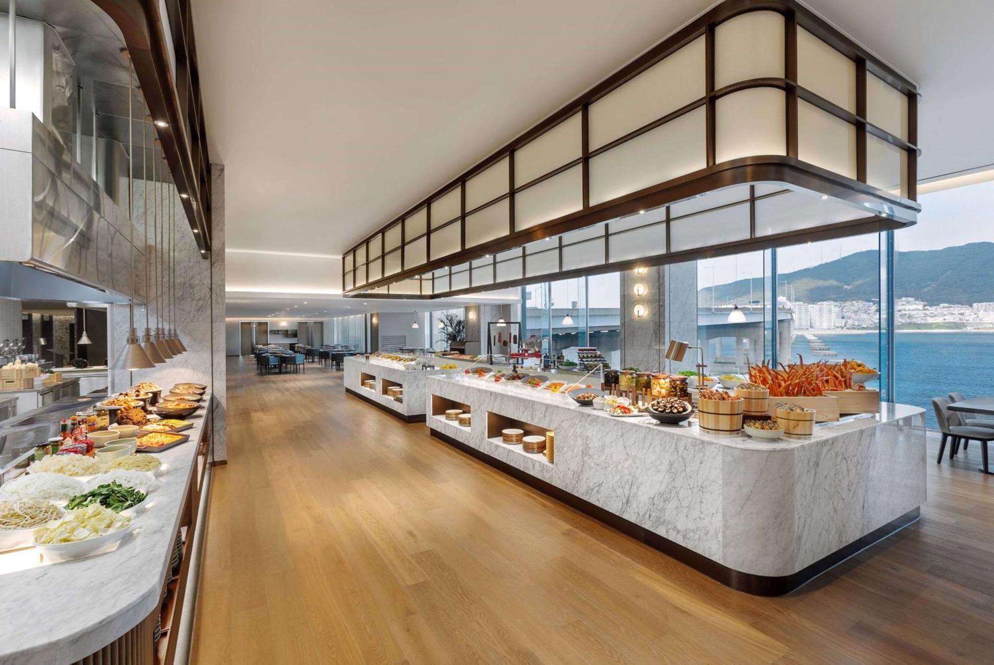 Wyndham Grand Busan Ngoại thất bức ảnh